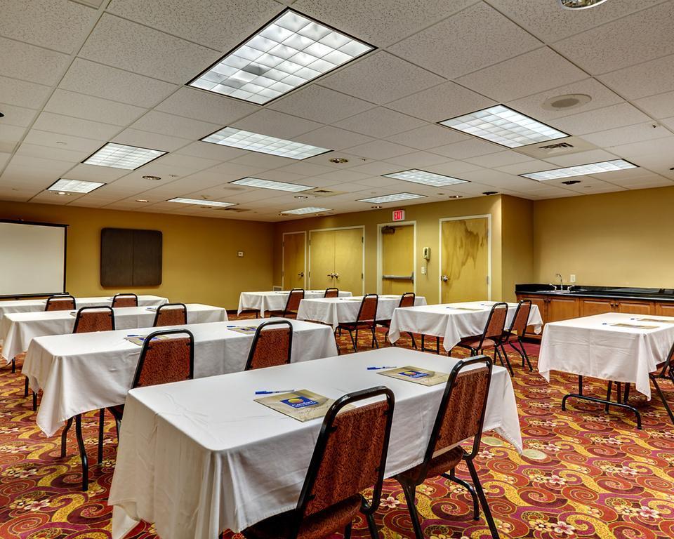 Comfort Inn & Suites Йорк Экстерьер фото