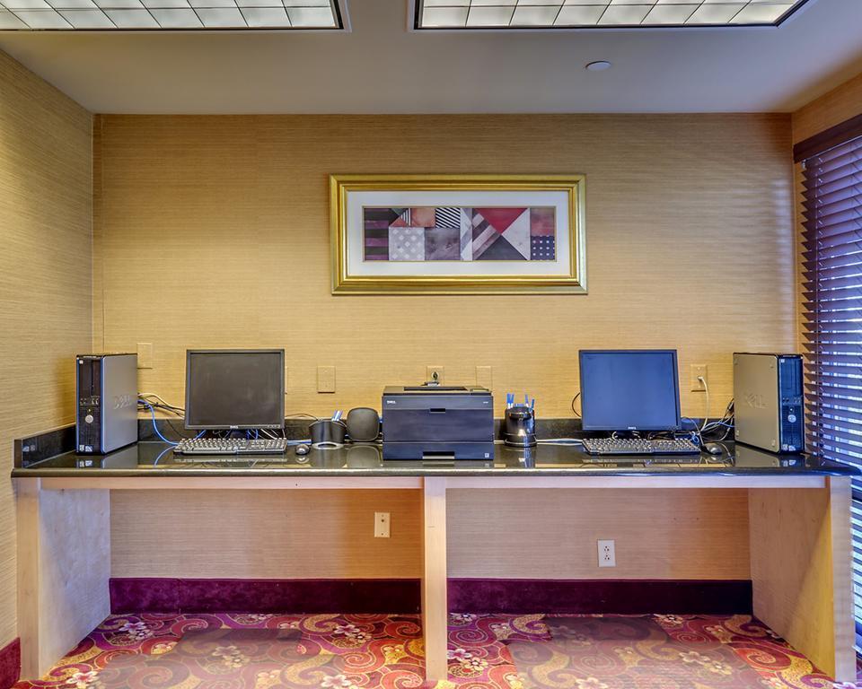 Comfort Inn & Suites Йорк Экстерьер фото