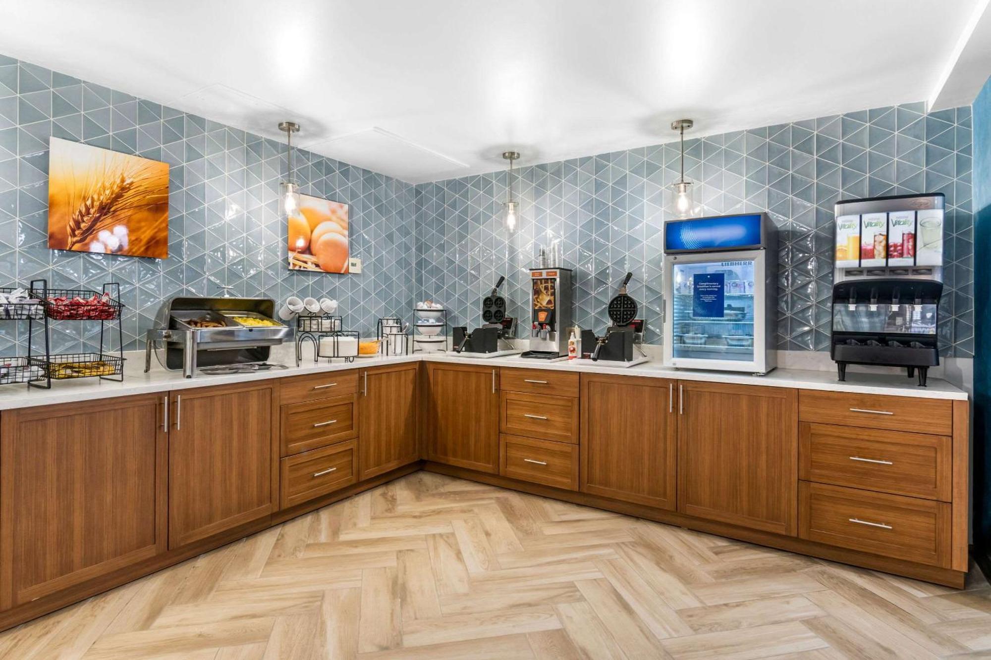 Comfort Inn & Suites Йорк Экстерьер фото