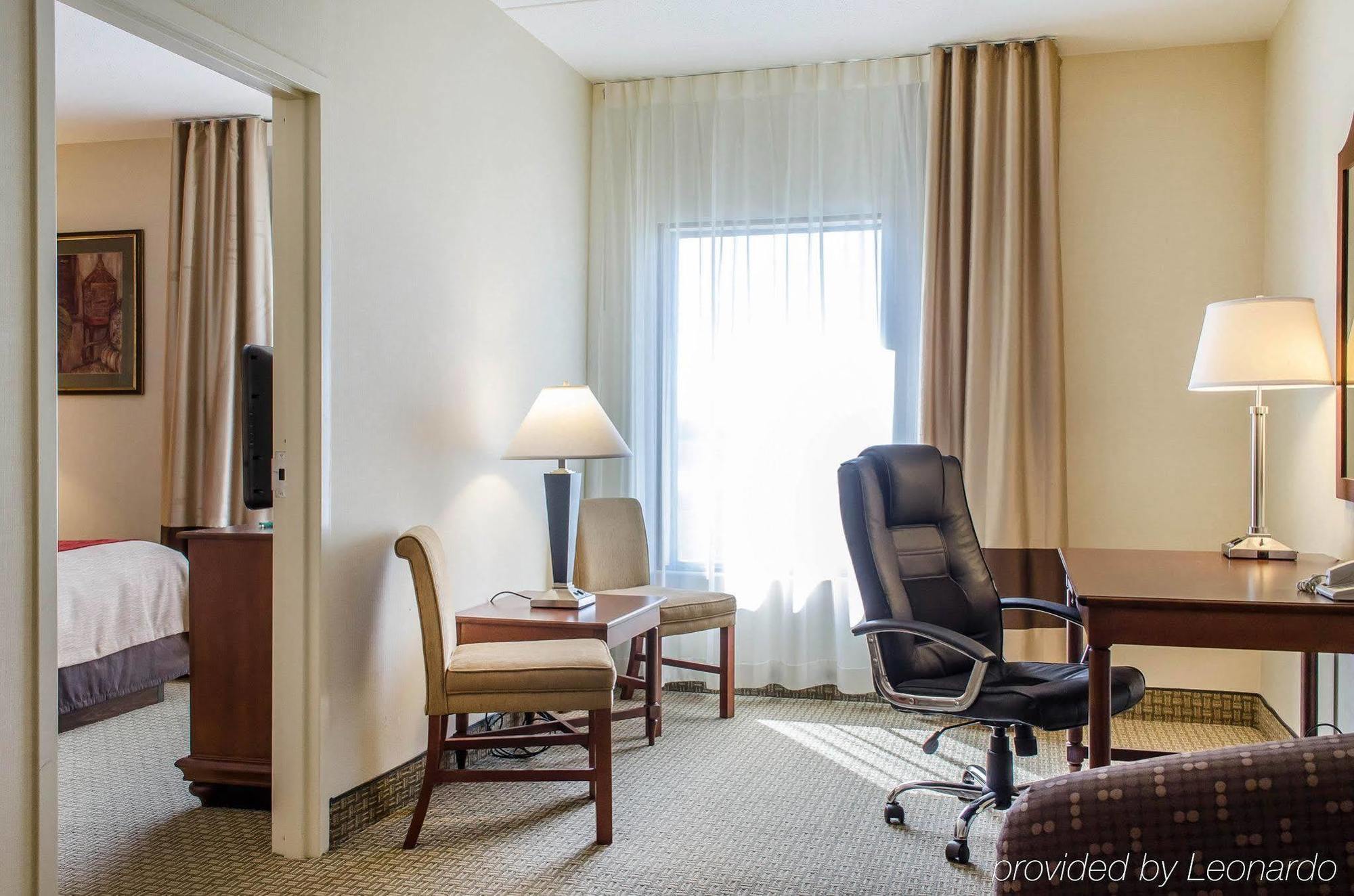 Comfort Inn & Suites Йорк Экстерьер фото